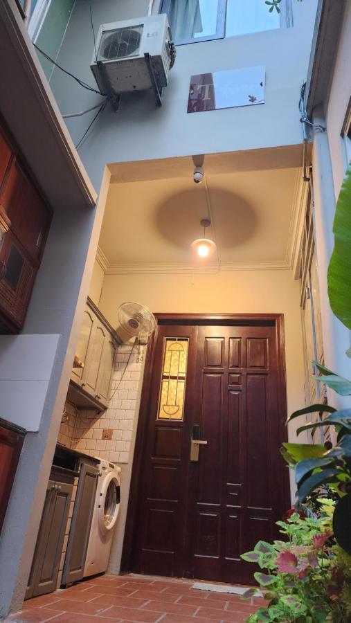T Home Balcony Homestay Hanoi Exteriör bild