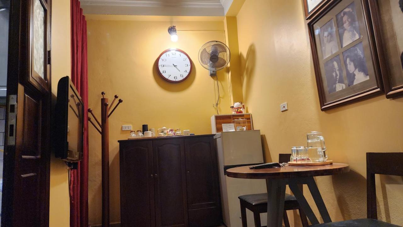 T Home Balcony Homestay Hanoi Exteriör bild